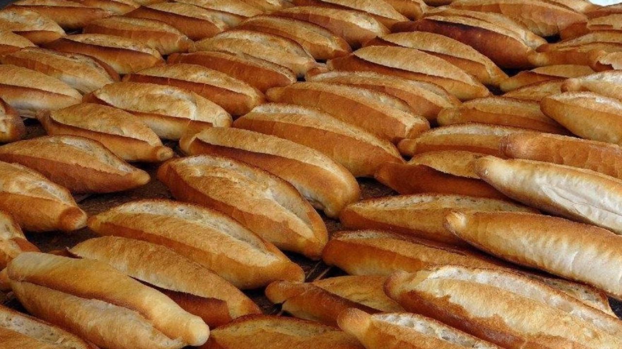 O belediye vatandaşlara ücretsiz ekmek dağıtacak