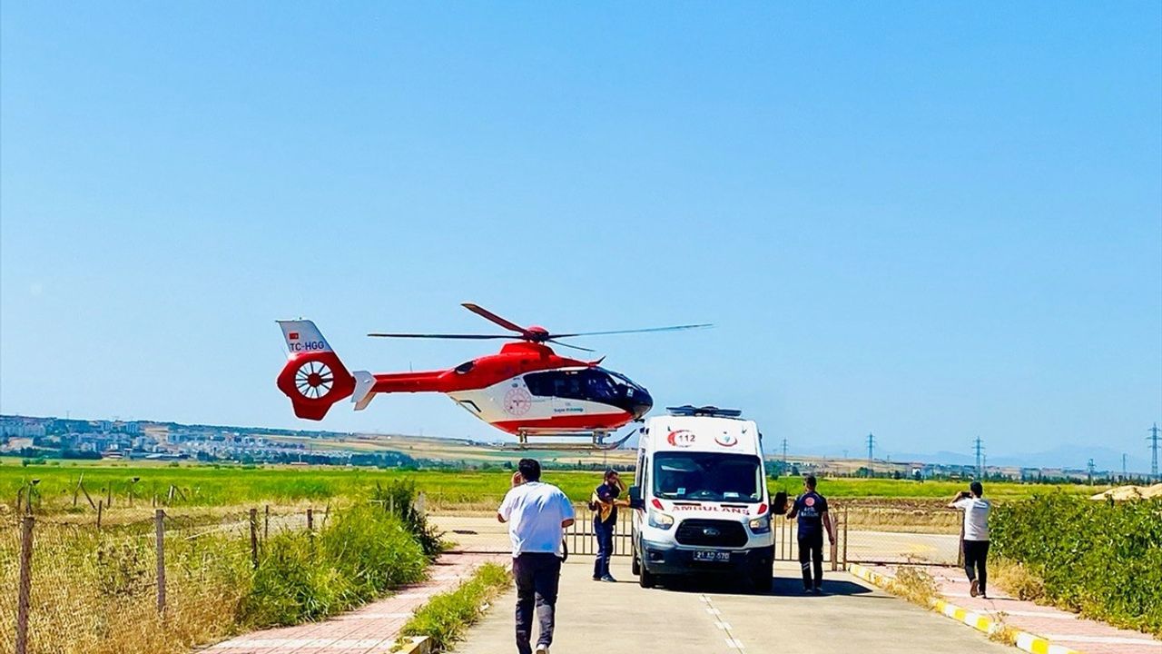 79 Yaşındaki Hasta İçin Diyarbakır'da Ambulans Helikopter Harekete Geçti