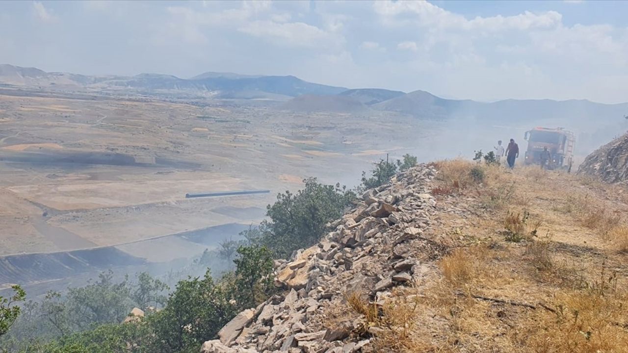 Aksaray'da Anız Yangını Kontrol Altına Alındı