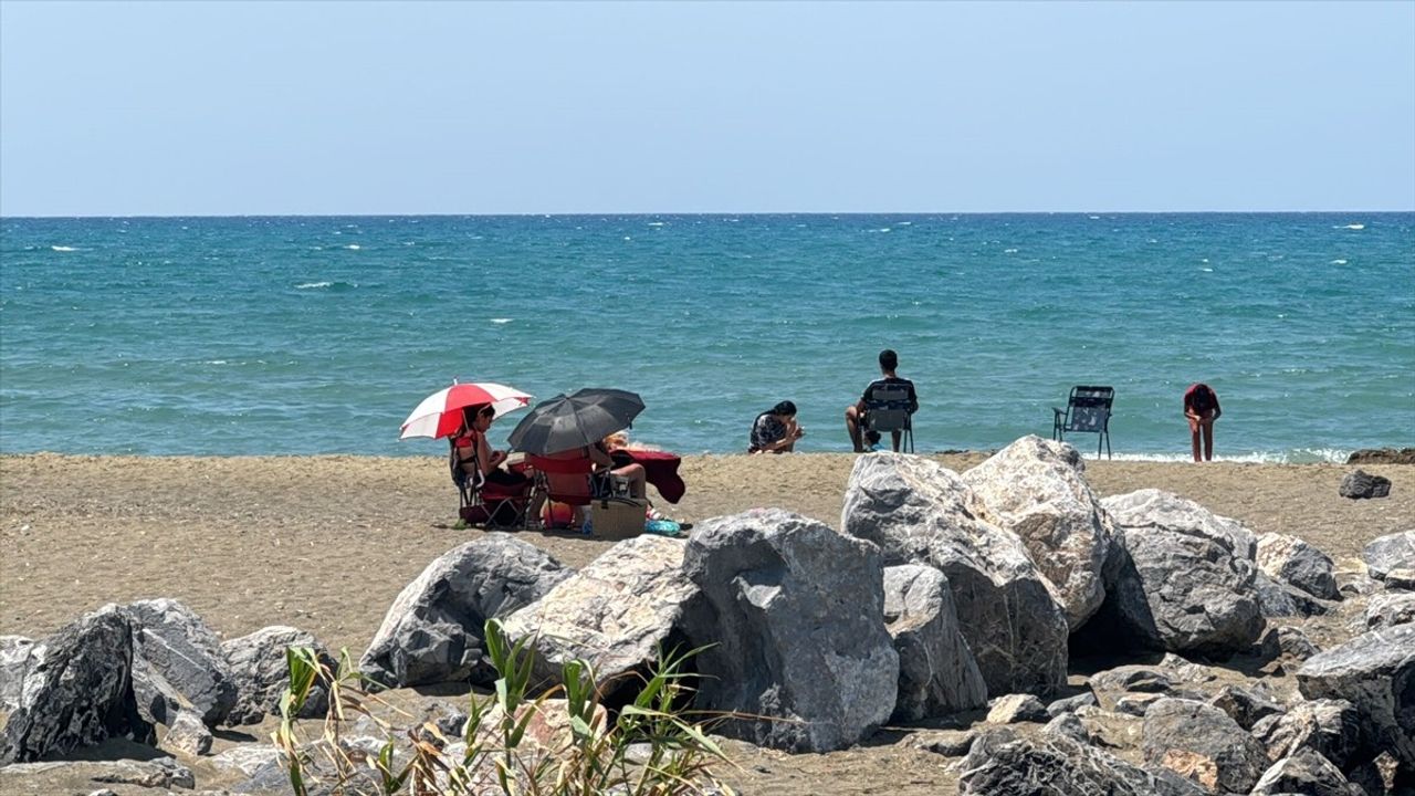 Doğu Akdeniz'de sıcak havanın etkisi sürüyor