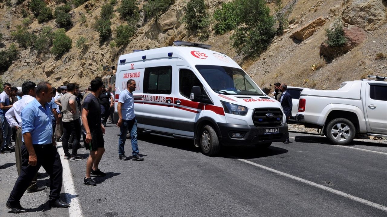 Hakkari'de Güvenlik Korucusu Zap Suyu'na Kapılarak Hayatını Kaybetti