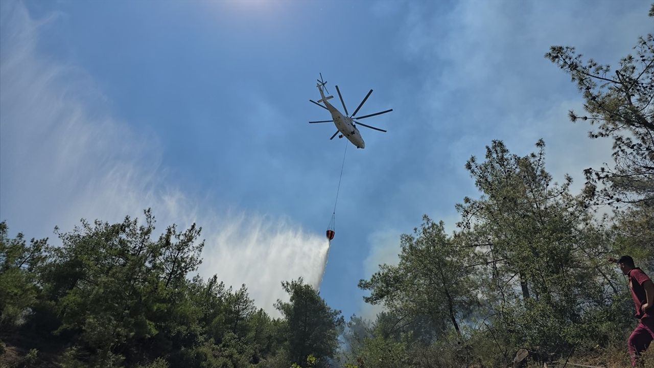 Hatay'da Orman Yangınına Müdahale Başlatıldı