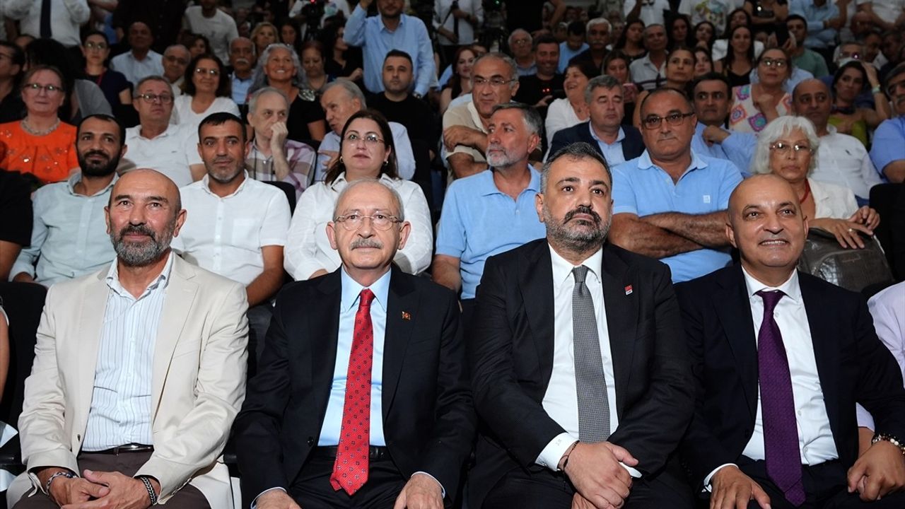 Kılıçdaroğlu'ndan İzmir'de Basın Özgürlüğü Vurgusu