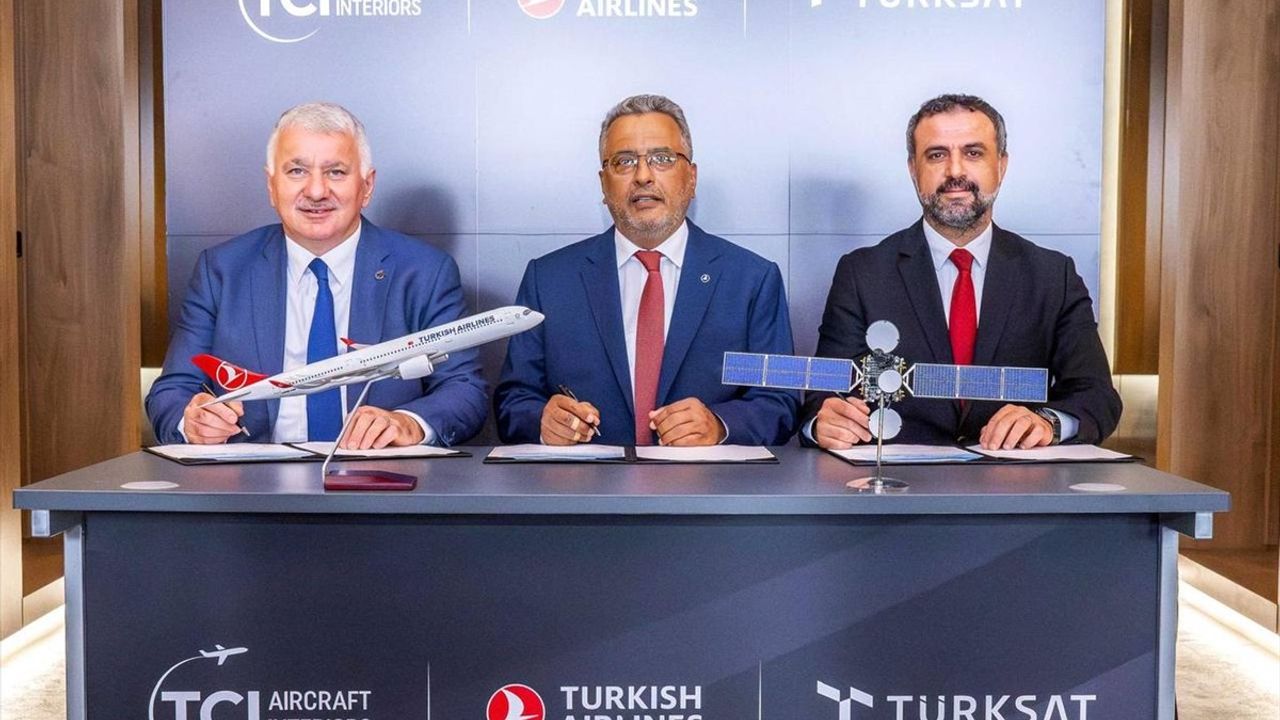 THY, TÜRKSAT ile Uçaklarda Ücretsiz İnternet Hizmeti Anlaşması İmzaladı