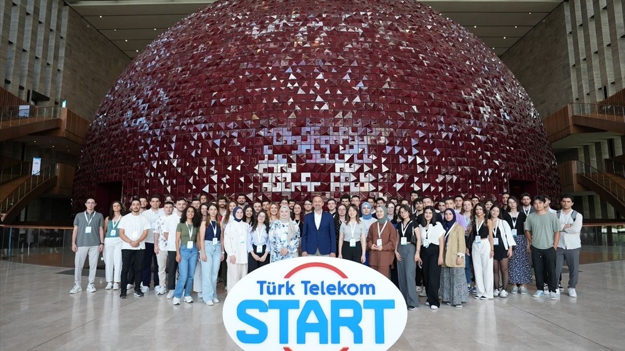 Türk Telekom'un Yeni Staj Programı: START Stajım Başladı