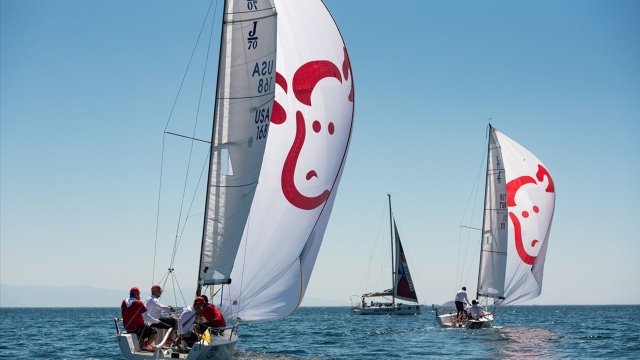 12. TAYK Slam-Eker Olympos Regatta Yelken Mücadelesi Sona Erdi