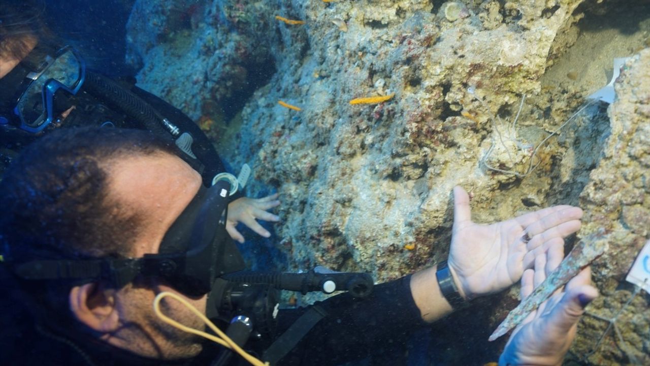 3,600 Years Old Bronze Dagger Discovered in Mediterranean Dive