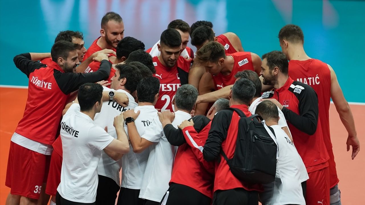 A Milli Erkek Voleybol Takımı, 2026 Avrupa Şampiyonası Elemeleri'nde Macaristan'ı Yendi