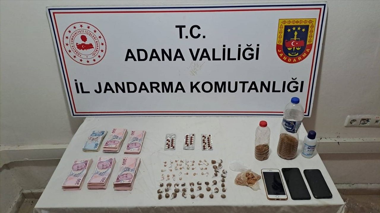 Adana'da Uyuşturucu Satıcılarına Yönelik Operasyon: 4 Gözaltı