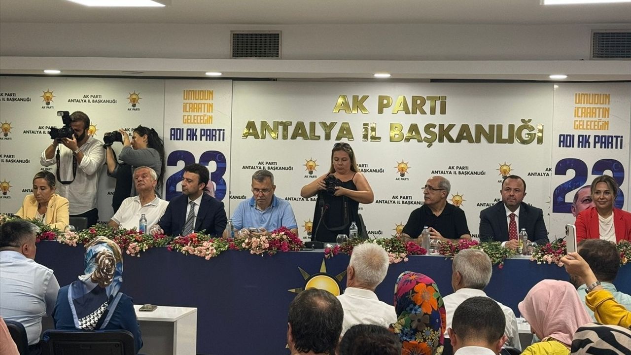 AK Parti'nin 23. Yıl Dönümü Antalya ve Burdur'da Coşkuyla Kutlandı