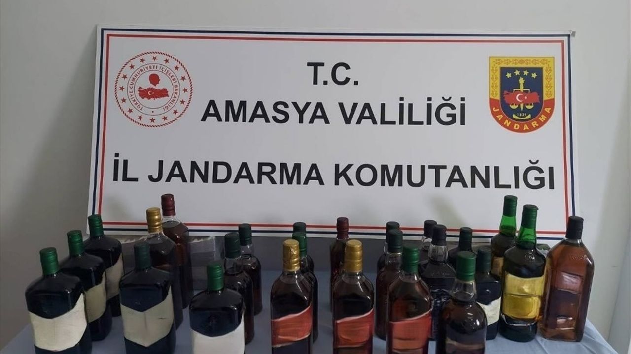 Amasya'da Gümrük Kaçağı Alkollü İçecek Ele Geçirildi