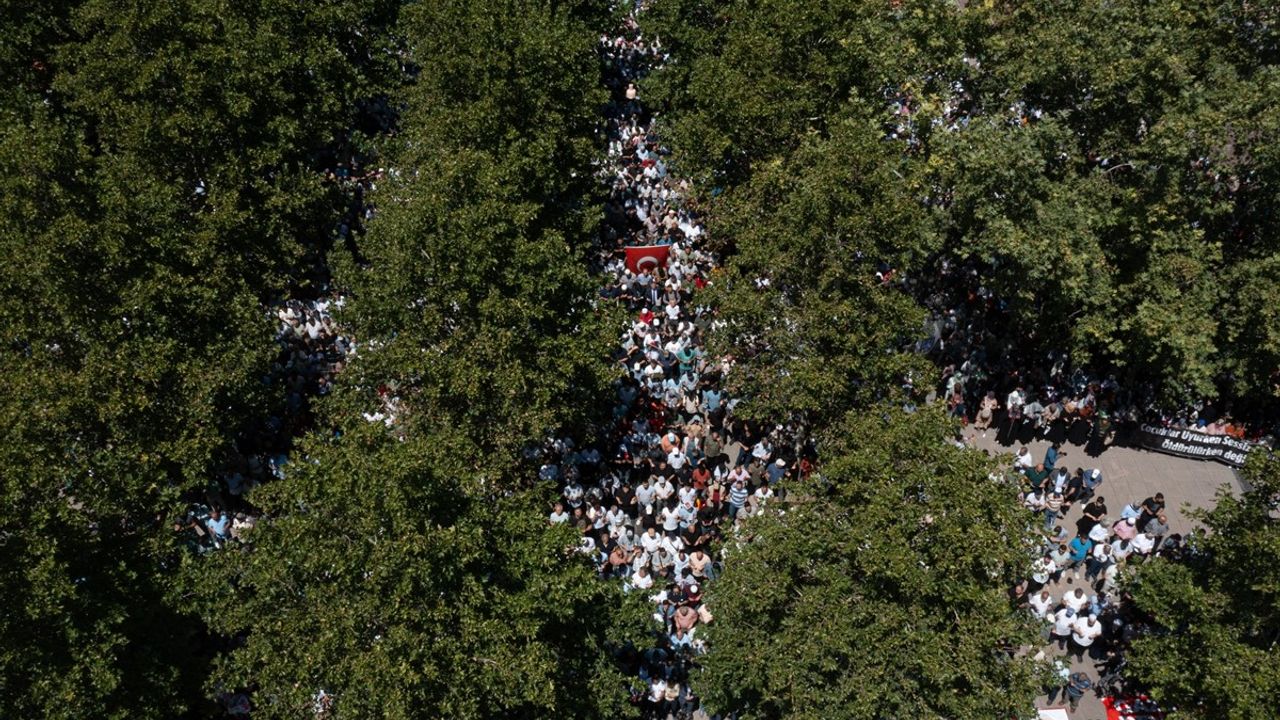 Ankara'da İsmail Heniyye için Gıyabi Cenaze Namazı Kılındı