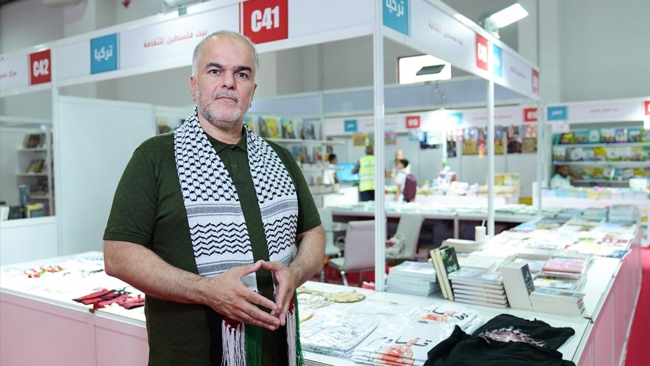 Arapça Kitap Fuarı'nda Kültür, Sanat ve Edebiyat Buluşması