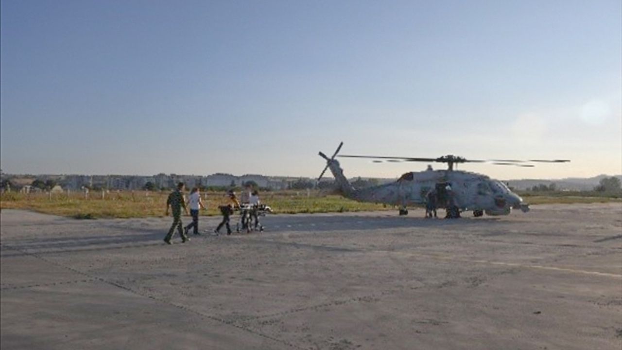 Askeri Helikopterle Acil Nakil: Kalp Krizi Geçiren Vatandaş Hastaneye Ulaştırıldı