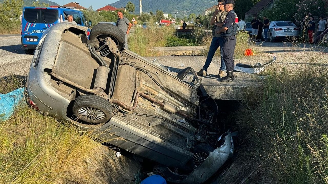 Bartın'da Kaza: 1 Ölü, 3 Yaralı