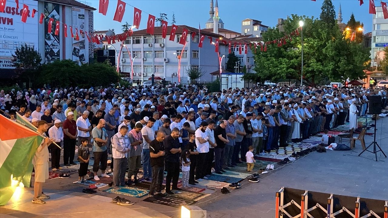 Bartın'da Kudüs İçin Kıyamdayız Etkinliği Yapıldı