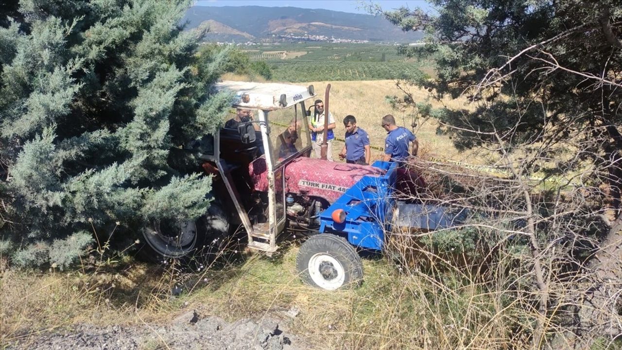 Bursa'da Kayıp Sürücü Traktörünün Altında Ölü Bulundu