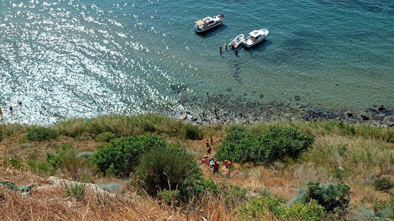 Çanakkale'de Uçurumdan Düşen Kişi Acil Kurtarıldı