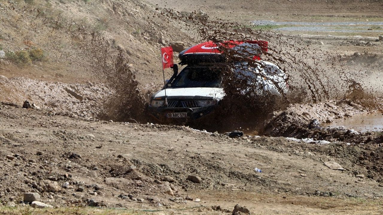 Çankırı'da Heyecan Dolu Offroad Gösterisi