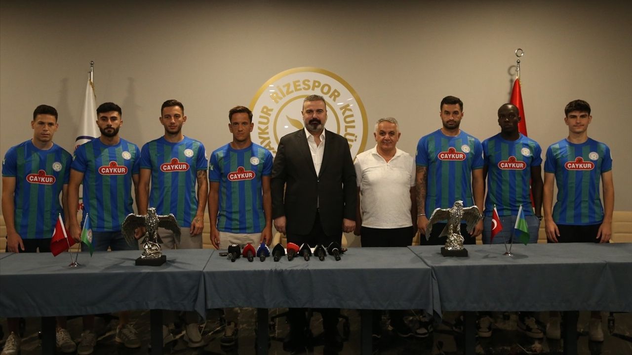 Çaykur Rizespor, 7 Yeni Transferle Sezona Merhaba Dedi