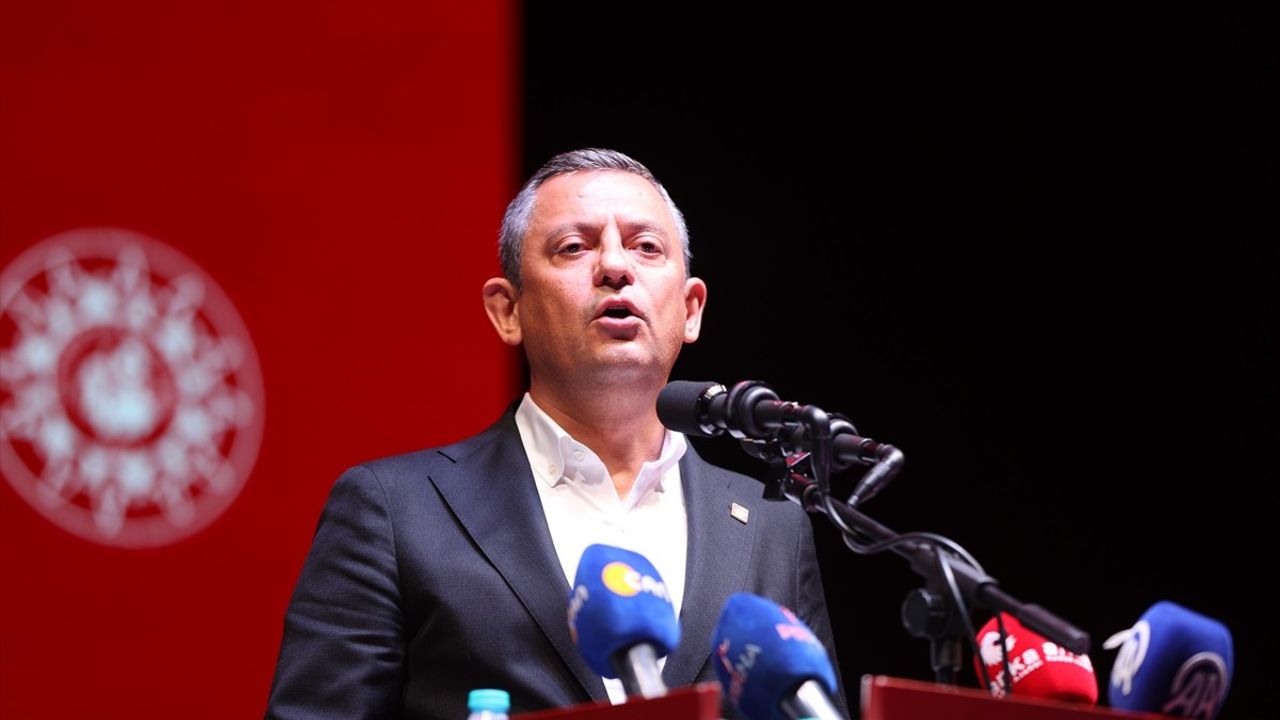 CHP Genel Başkanı Özgür Özel Hacıbektaş'ta Alevi Hakları Üzerine Konuştu