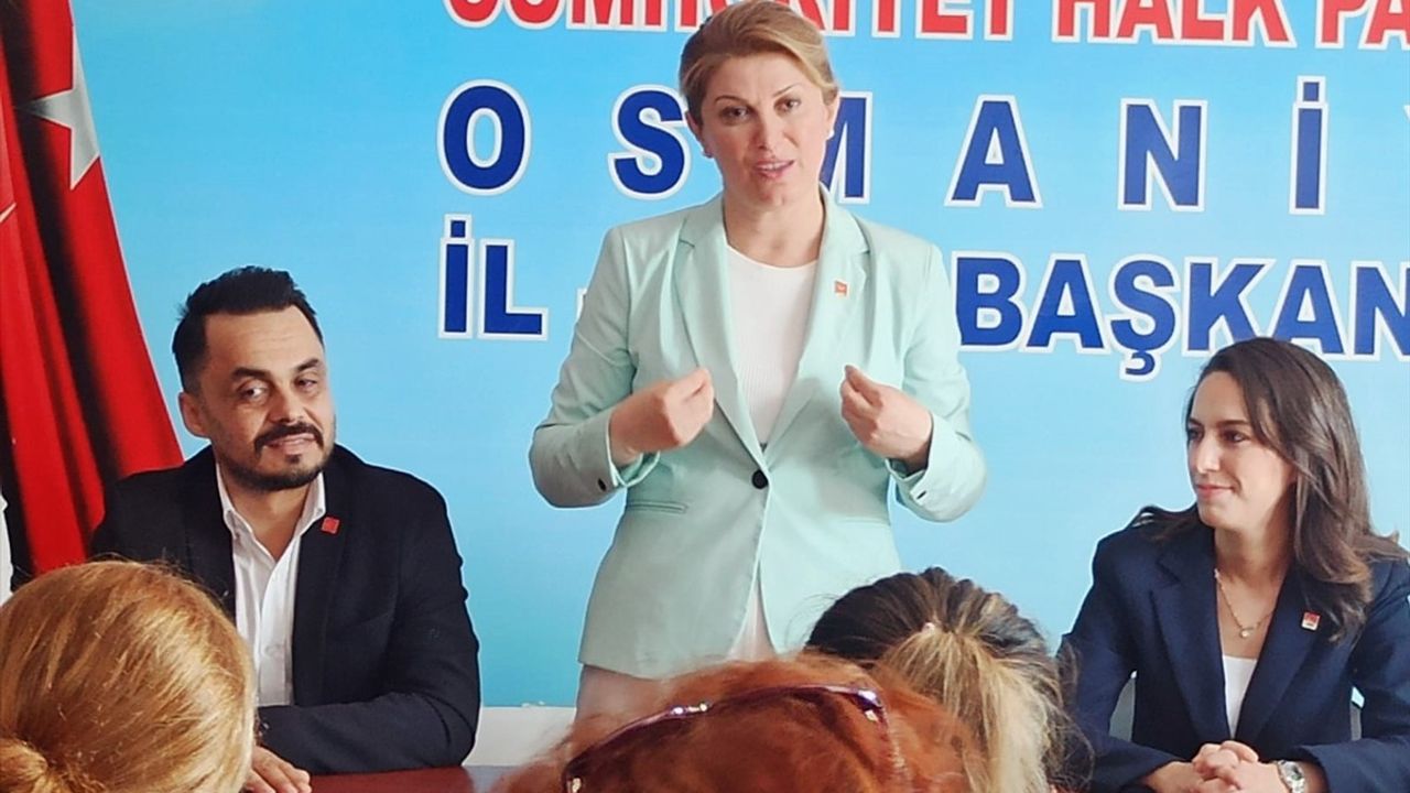 CHP Kadın Kolları Genel Başkanı Asu Kaya Osmaniye'de Partililerle Buluştu