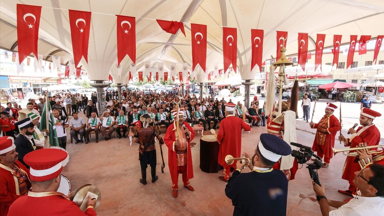 Darende'de Geleneksel Zengibar Karakucak Güreş Festivali Başladı