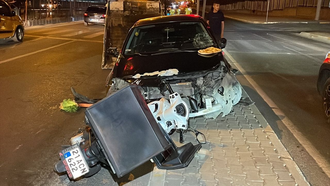 Diyarbakır'da Trafik Kazası: 5 Yaralı