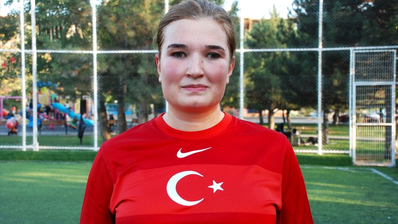 Ece Kır Üret: Golboldan Milli Futbola Uzanan Başarı Hikayesi