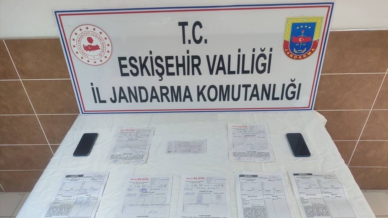 Eskişehir'de Tefecilik Operasyonu: İki Şüpheli Gözaltında