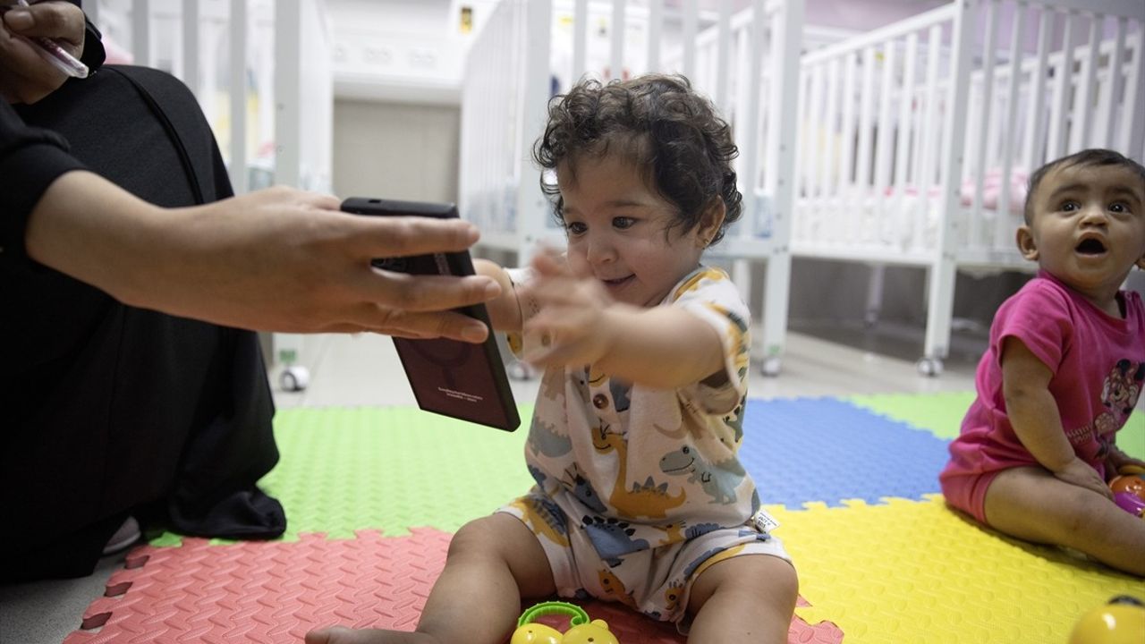 Gazze'de Yaşanan Kriz: Doğu Kudüs'teki Bebekler Annelerinden Uzak Büyüyor