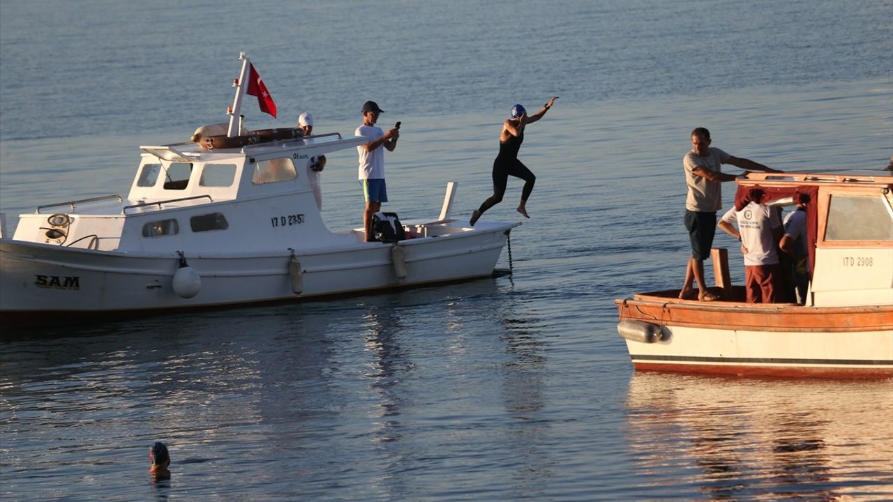 Gökçeada Açık Deniz Yüzme Maratonu Start Aldı