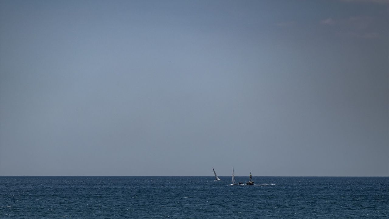 İstanbul'da 12. TAYK Slam X Eker Olympos Regatta Yarışları Başladı