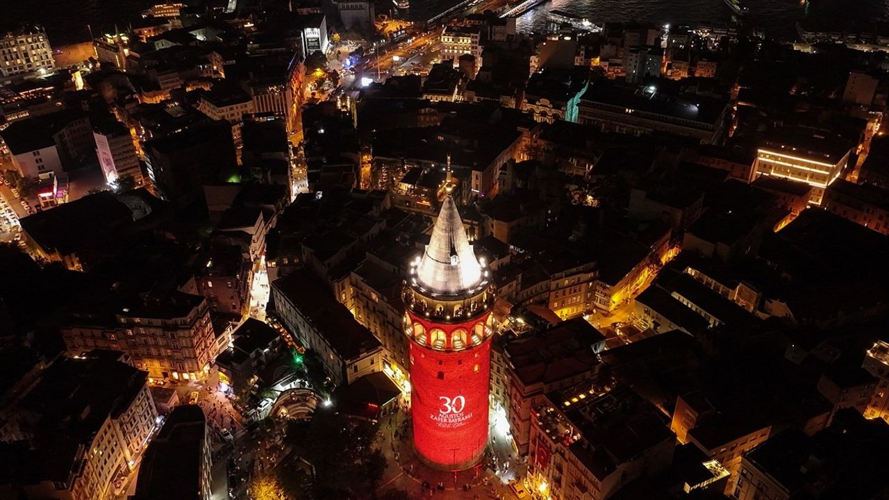 İstanbul'da 30 Ağustos Zafer Bayramı Kutlaması