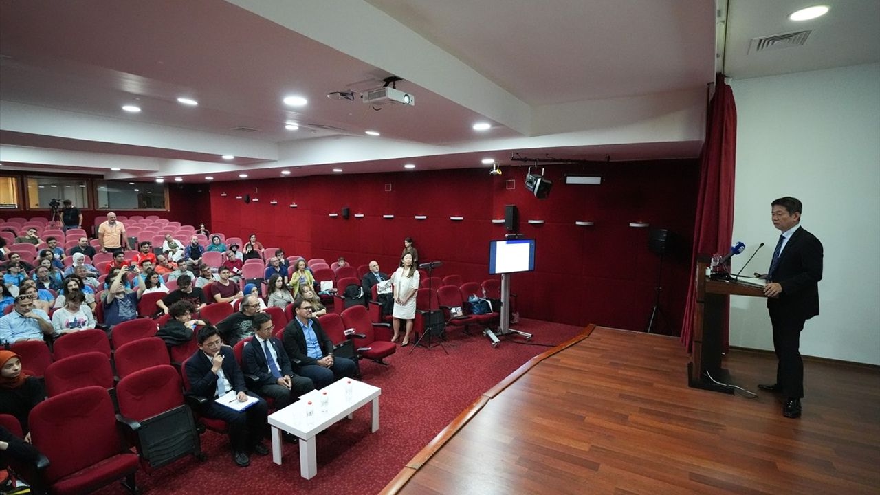 İstanbul'da Geleneksel Okçuluk Semineri: Japonya ve Türkiye El Ele