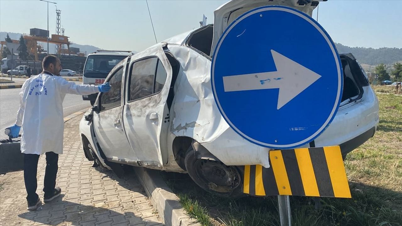 Karabük'te Kaçan Araç Kazaya Sebep Oldu