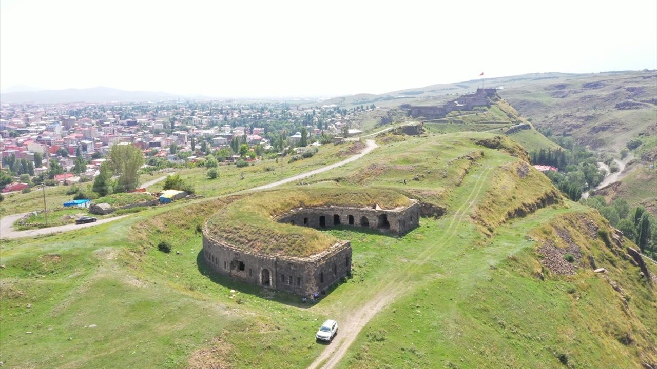 Kars'taki Gemli Tabya, Tarih ve Turizm İçi Yeniden Keşfedilmeyi Bekliyor