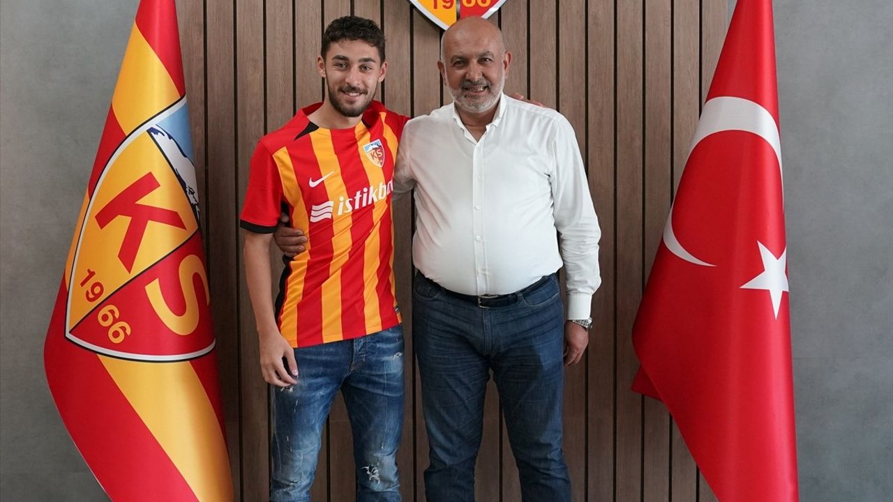 Kayserispor, Kartal Kayra Yılmaz ile Anlaştı