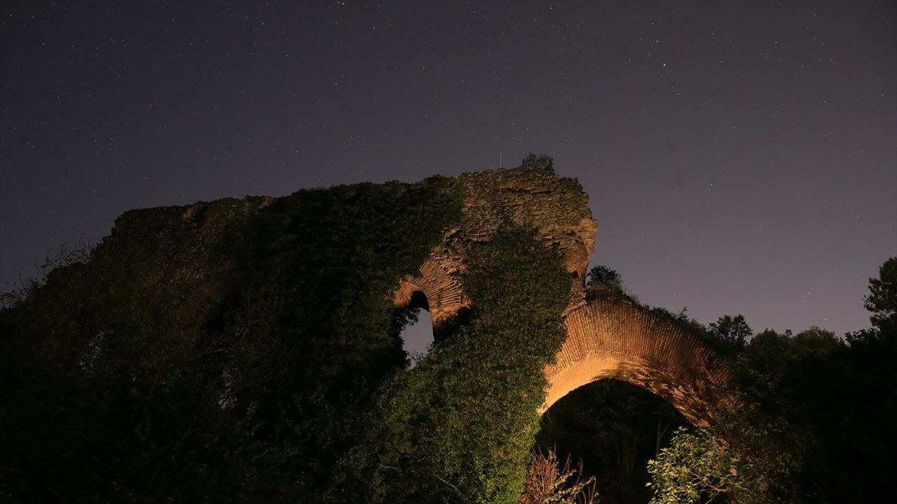 Kocaeli'de Perseid Meteor Yağmuru Büyüleyici Bir Manzarada Gözlemlendi