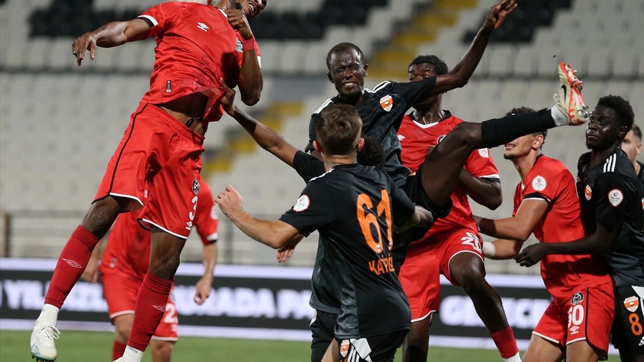 Manisa FK ve Adanaspor Golsüz Beraberlik İle Puanları Paylaştı