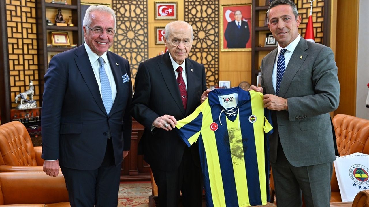 MHP Lideri Bahçeli ve Fenerbahçe Başkanı Koç'un Önemli Görüşmesi