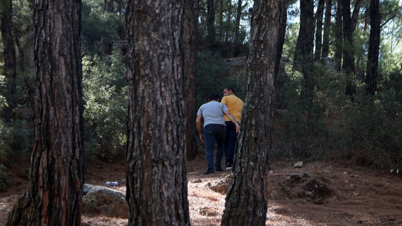 Muğla'da Eşinin Bıçakladığı Kadın Hayatını Kaybetti