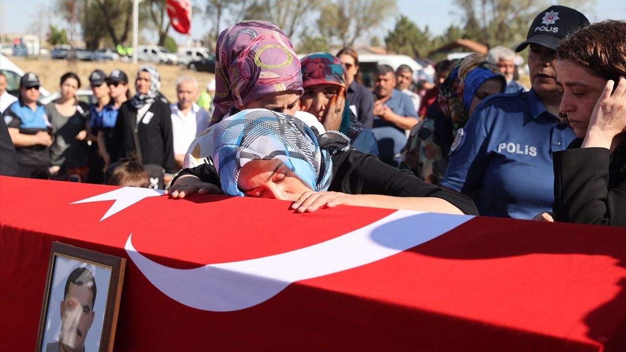 Nevşehir'de Şehit Polis Memuru Ahmet Şahan için Cenaze Töreni Düzenlendi