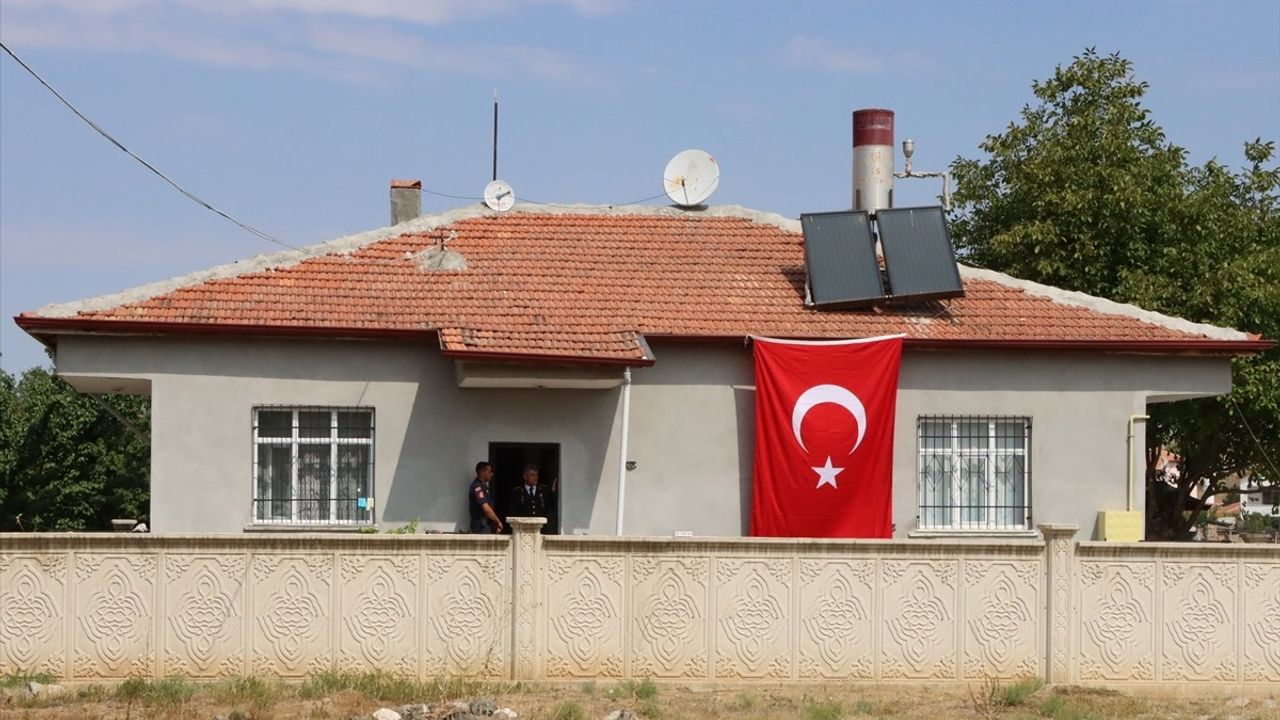 Şehit Piyade Astsubay Çavuş Habip Murat Alp'in Ailesine Acı Haber Ulaştı