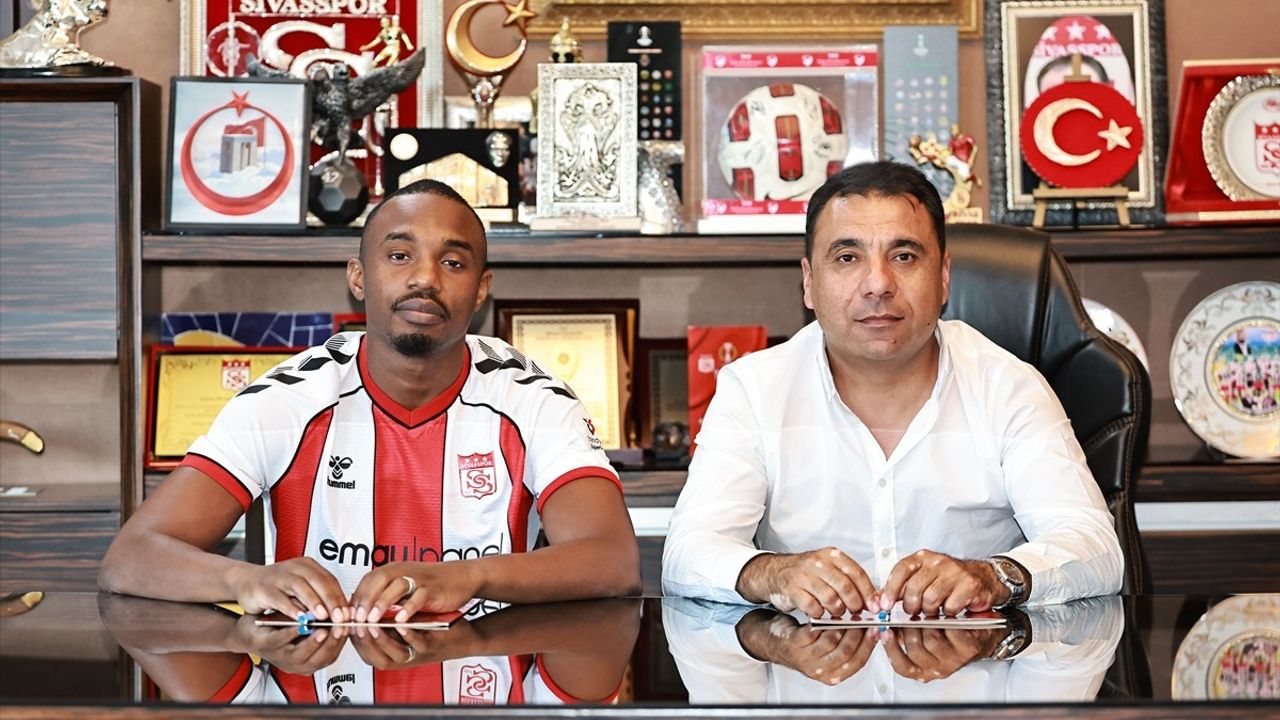 Sivasspor, Fode Koita İle Sözleşme Yeniledi