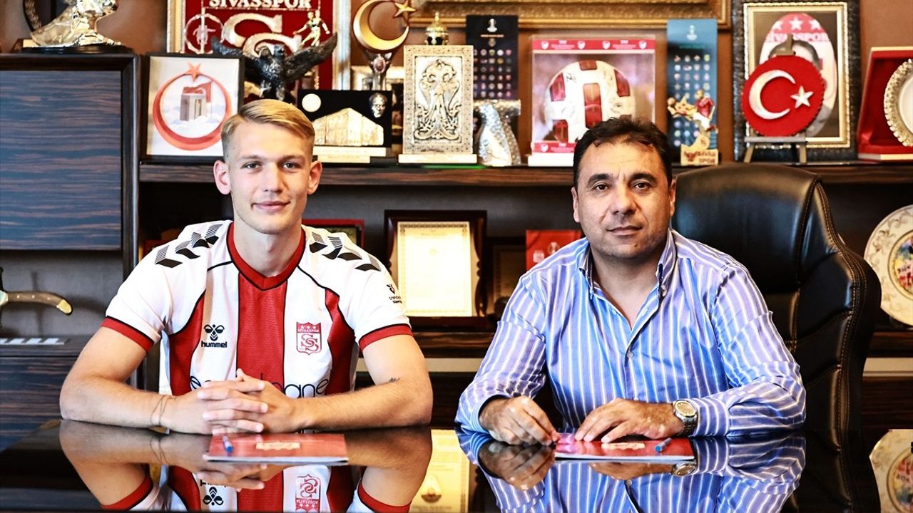 Sivasspor, Jan Bieganski'yi Transfer Etti