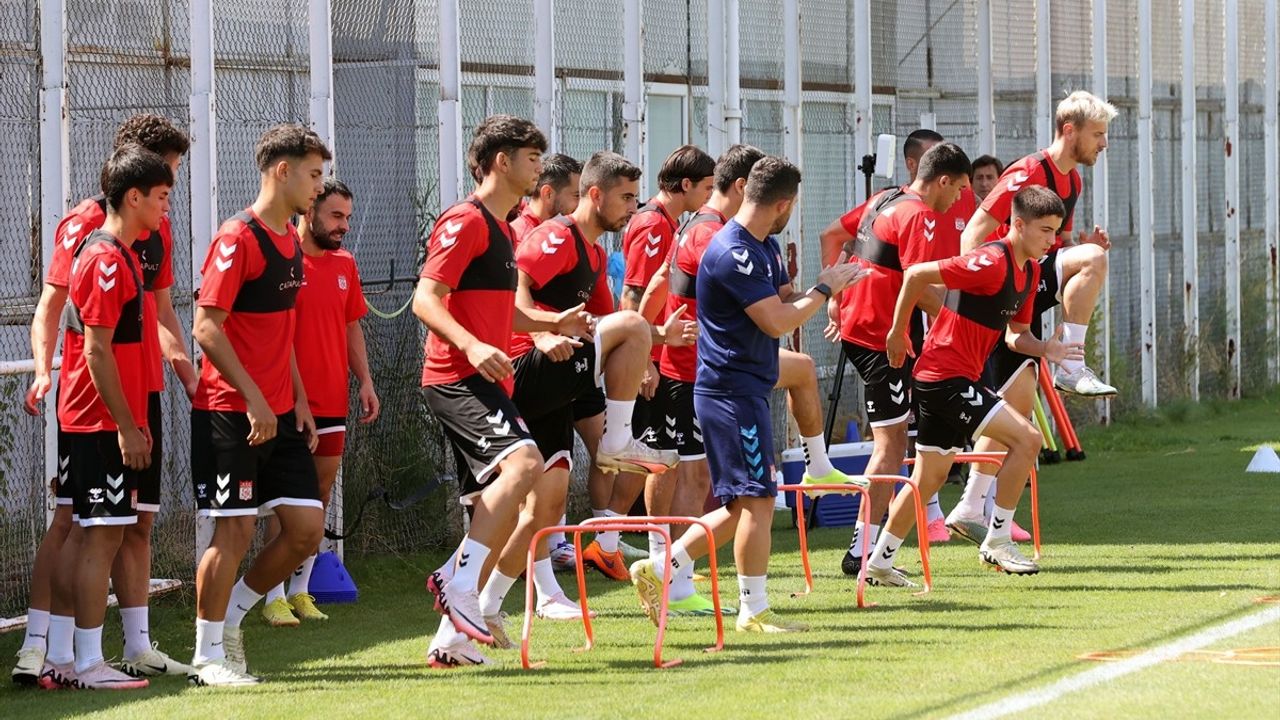 Sivasspor, Trabzonspor Maçına Hazırlıklarını Sürdürüyor