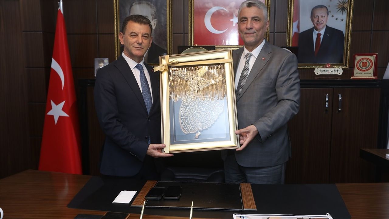 Ticaret Bakanı Bolat Tekirdağ'da Yerel Ziyaretler Gerçekleştirdi