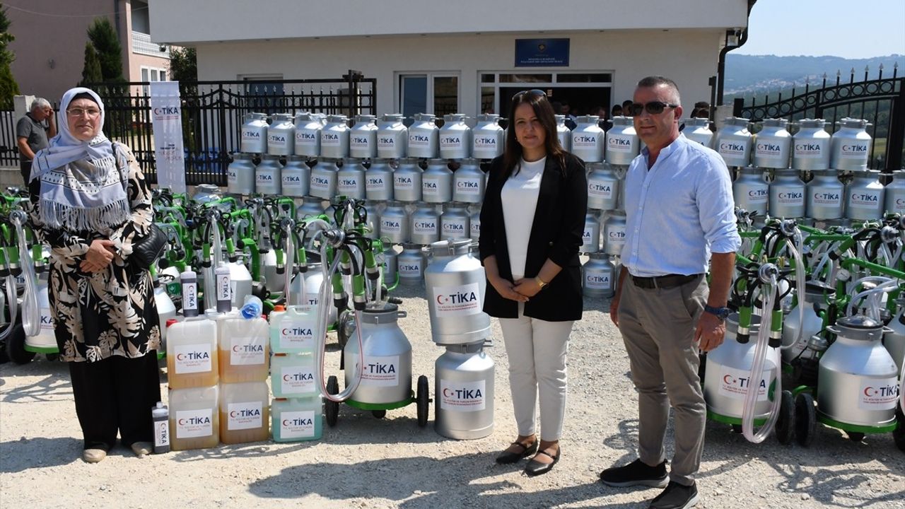 TİKA'nın Kosovalı Kadın Çiftçilere Süt Üretiminde Destek Projesi