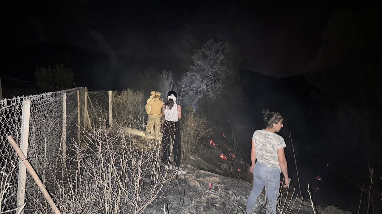 Tunceli'de Orman Yangını Kontrol Altına Alındı